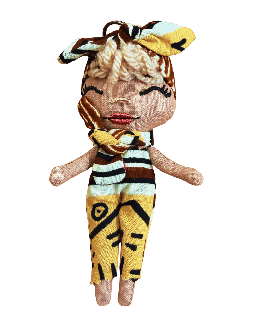 Douclé 48 – La poupée porte-clés faite main | Den Baya