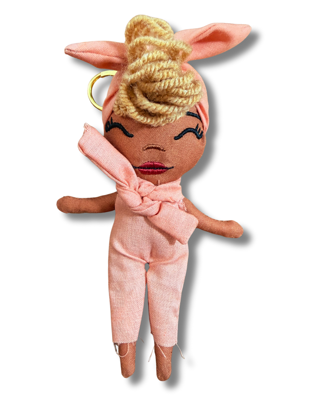 Douclé 12 – La poupée porte-clés faite main | Den Baya