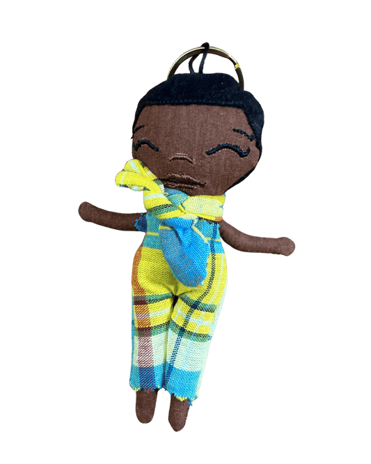 Douclé 34 – La poupée porte-clés faite main | Den Baya
