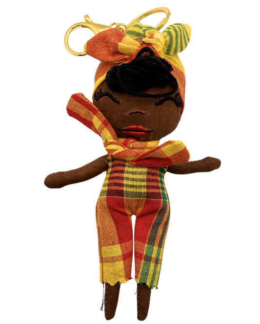 Douclé 69 – La poupée porte-clés faite main | Den Baya