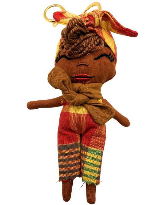 Douclé 16 – La poupée porte-clés faite main | Den Baya
