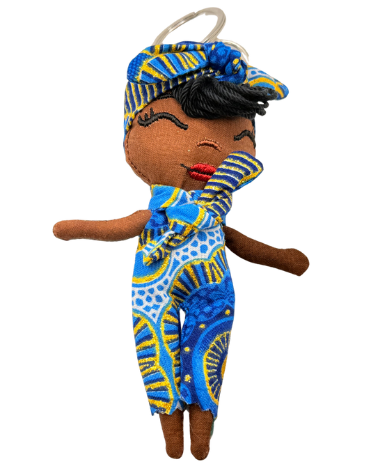 Douclé 7 – La poupée porte-clés faite main | Den Baya
