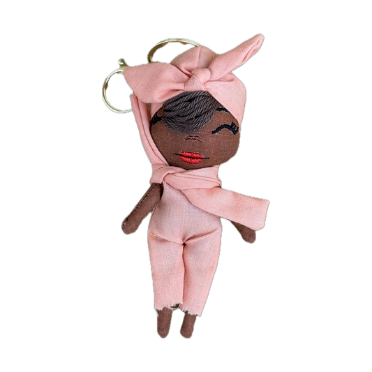Douclé rose pâle - Porte-clés poupée fait main - Pièce unique