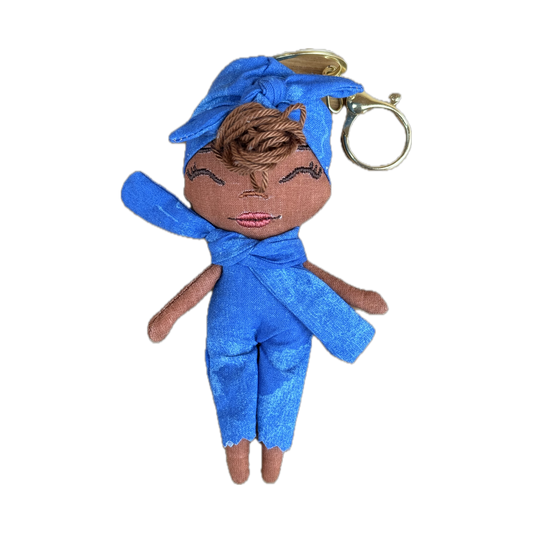 Douclé bleu cobalt - Porte-clés poupée fait main - Pièce unique